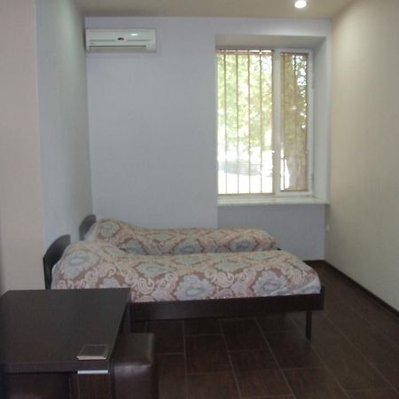 יירבאן Apartment Paronyan 22 מראה חיצוני תמונה